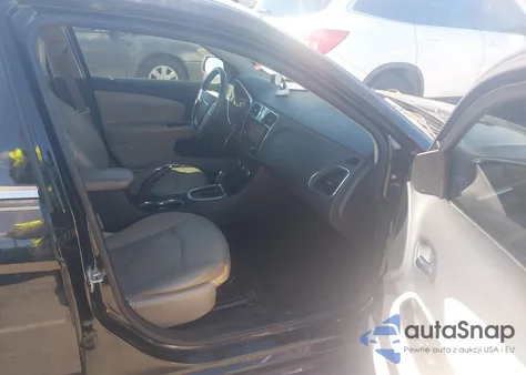 2012 Chrysler 200 Limited z USA, uszkodzony, nr VIN 1C3CCBCG6CN258401